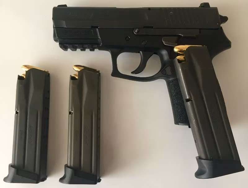 Sig Sauer SP2022 - Tertemiz