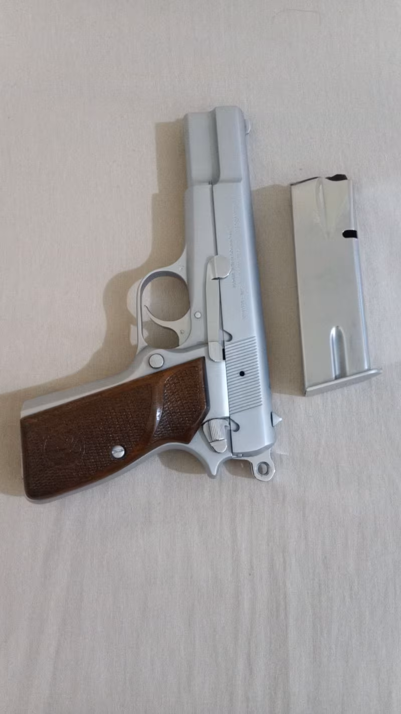 Yeni krom kaplamalı Browning