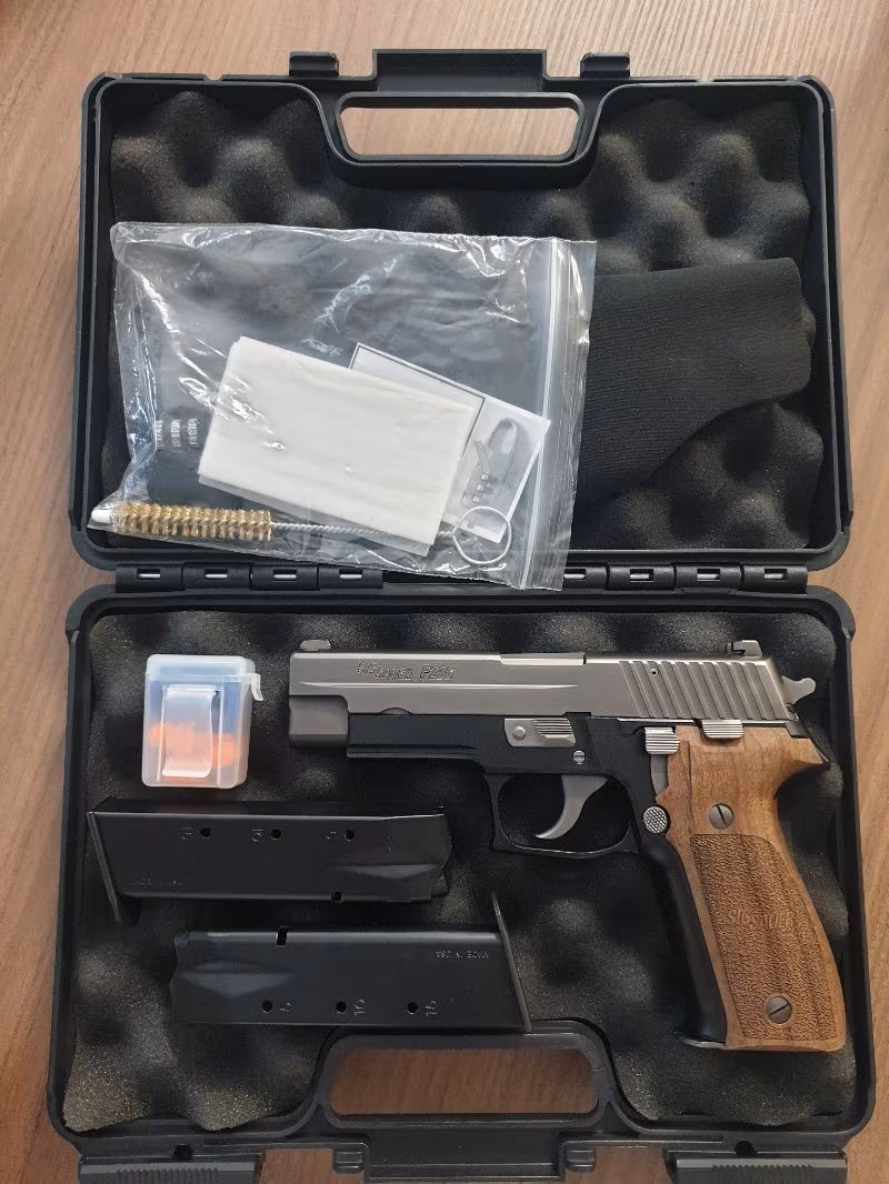 Sig Sauer P226
