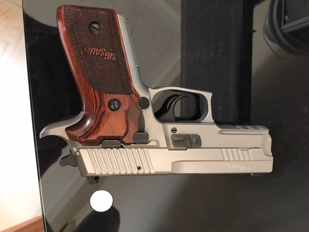 Sig sauer p229 elite stainless