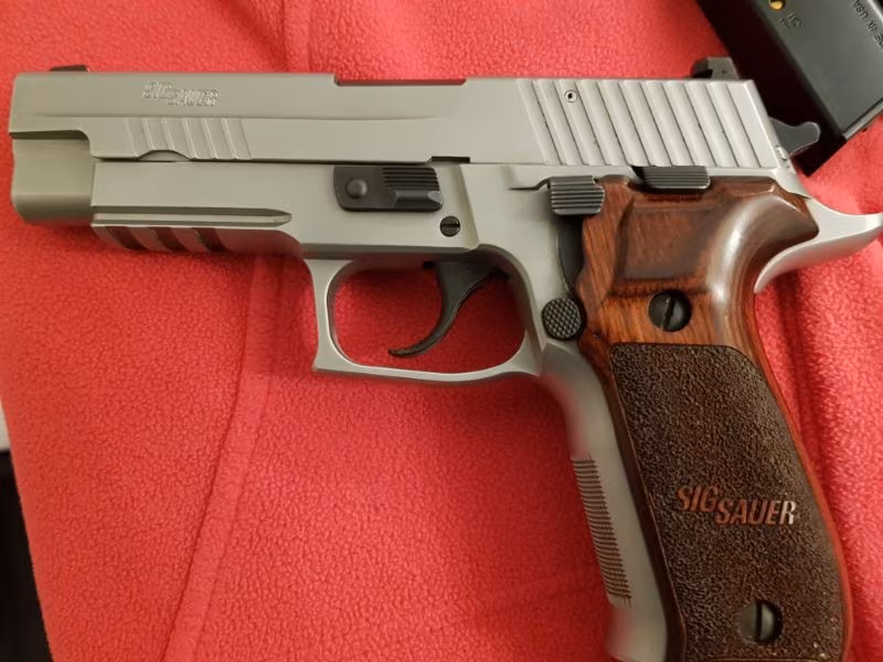 Sig sauer p226 Elite Stainless