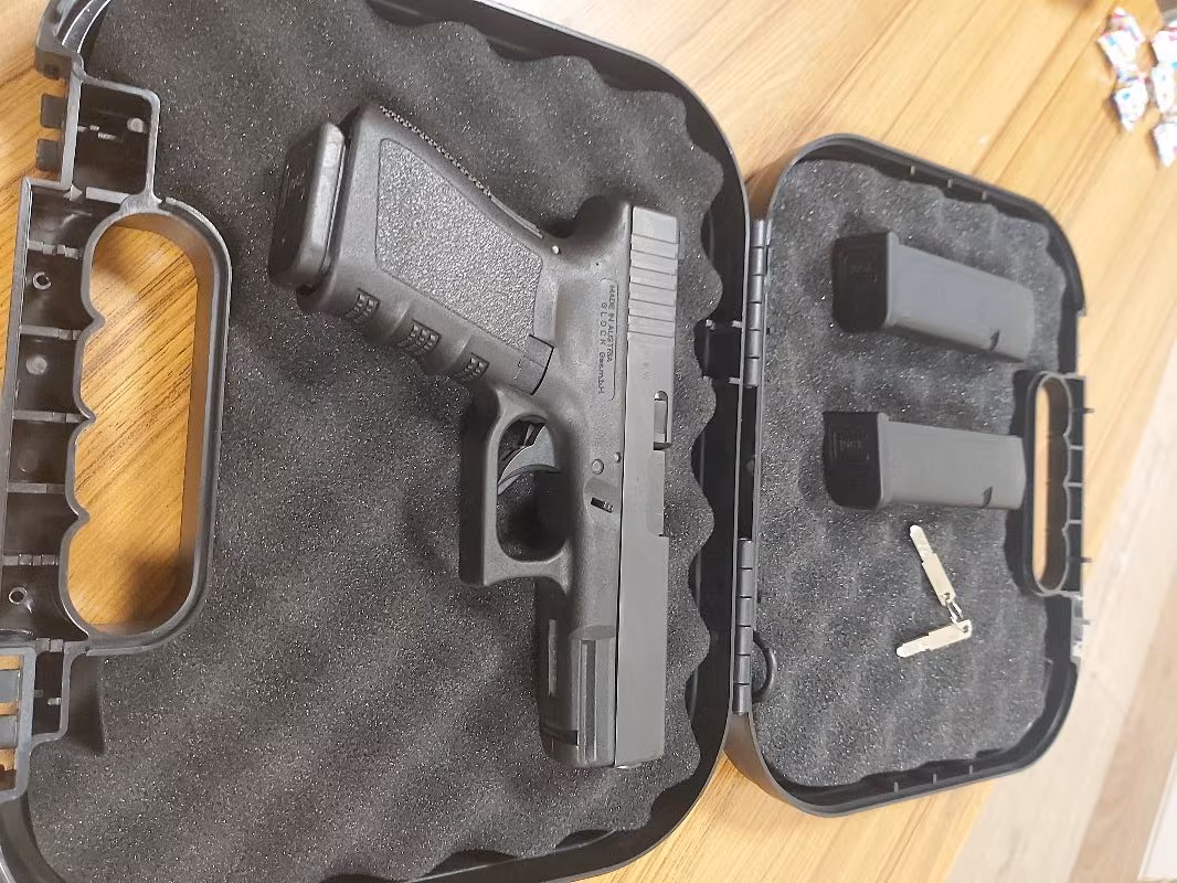Anahtarli glock sifir ayarinda
