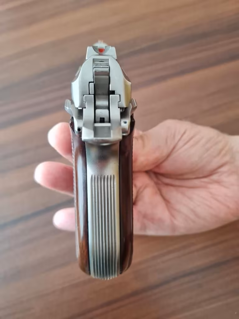 Yargı Mensubundan Koleksiyonluk Beretta F81 12+1 (7.65 Calibre)