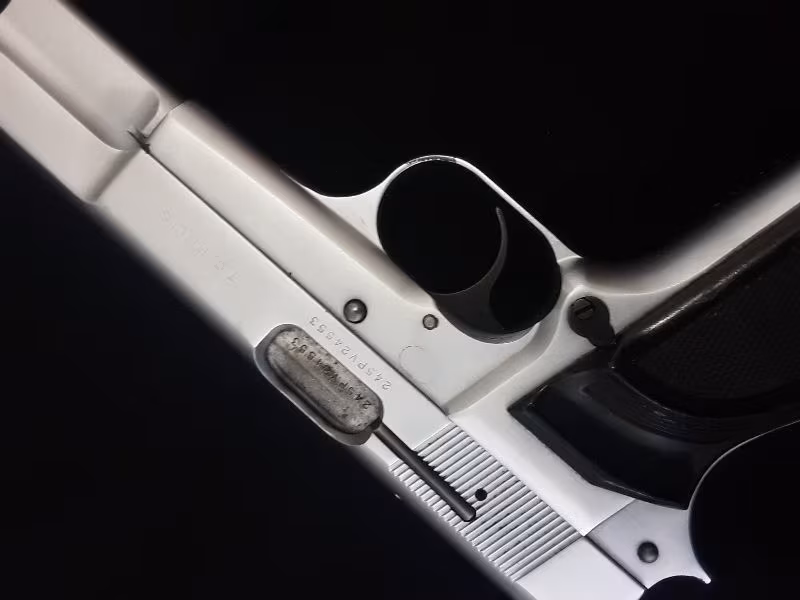 Emekli memurdan 6 bin tl