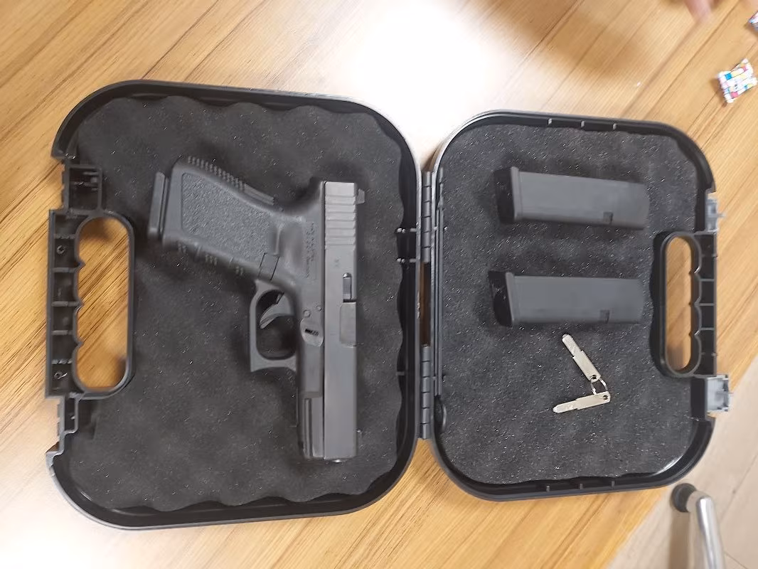 19750 acil Glock anahtarli 19