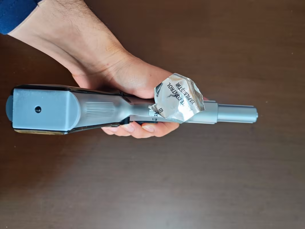 EMEKLİ POLİSTEN SIFIR SARSILMAZ KILIÇ 2000 MEGA 17+1 (9x19 mm)