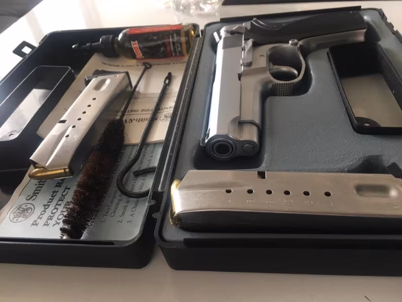 SIFIR AYARINDA SMİTH WESSON 5906