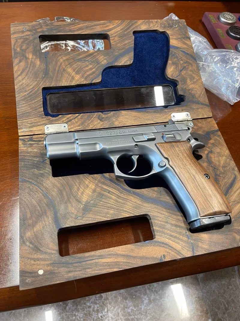 CZ 75 b çek efsanesi özel yapılı titanyum füme