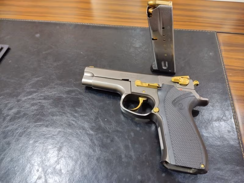 HATASIZ SMİTH&VESSON 9MM MOD:5906