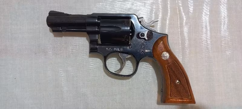 Orijinal kutusunda 38 cal. Smith wesson