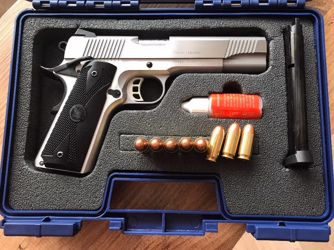 Tertemiz nokta çiziksiz Emniyet mensubundan