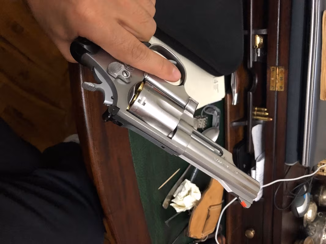 Smith Wesson  6 inç