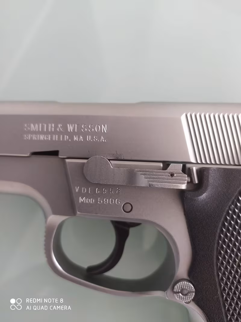 Satılık smith wesson 5906