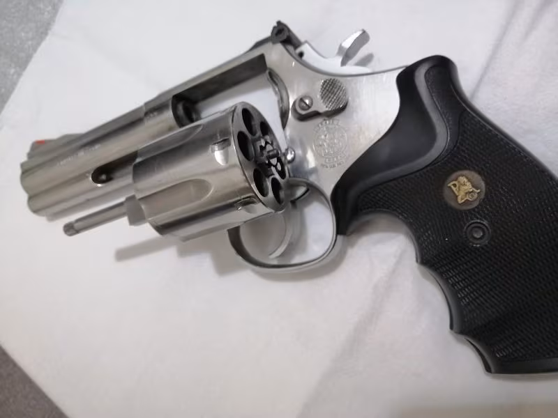 S&W 686 4 inç bayandan