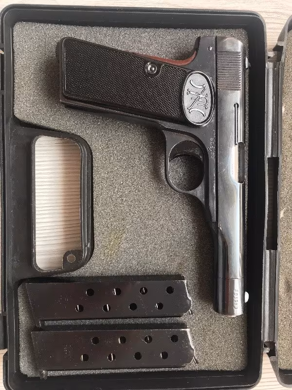 Temiz uzun yüzüklü browning 9+1