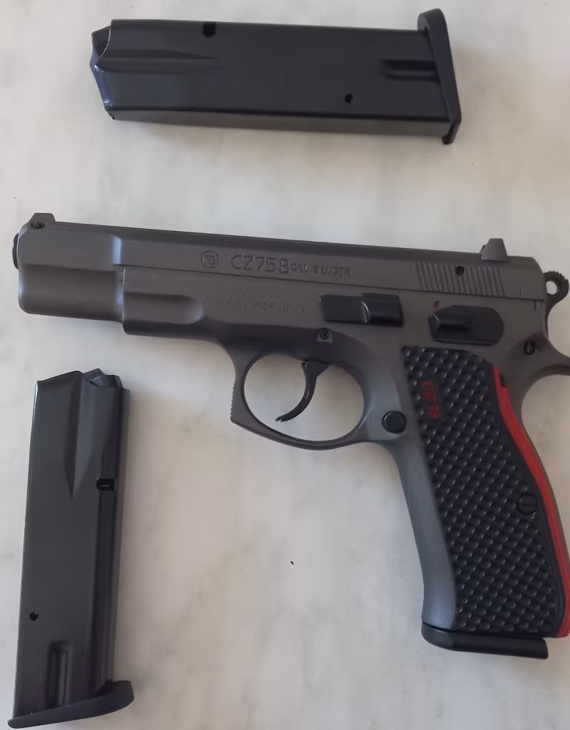 Memurdan temiz cz75B