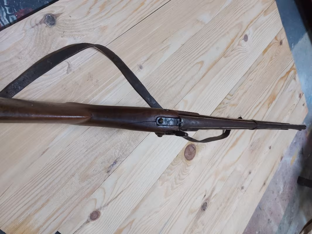 Antika dolma tüfek