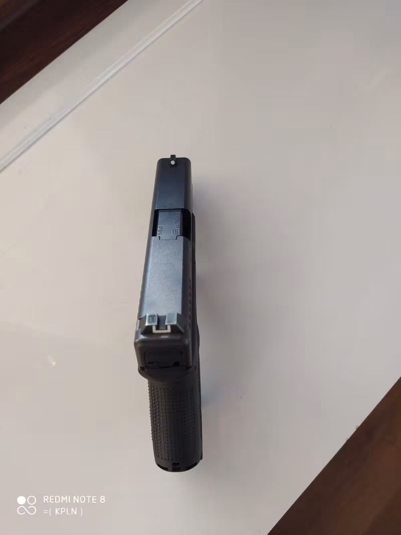 GLOK 19 GEN 4sıfır ayarında