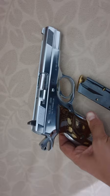 Sarsılmaz kılınç 2000 efsane