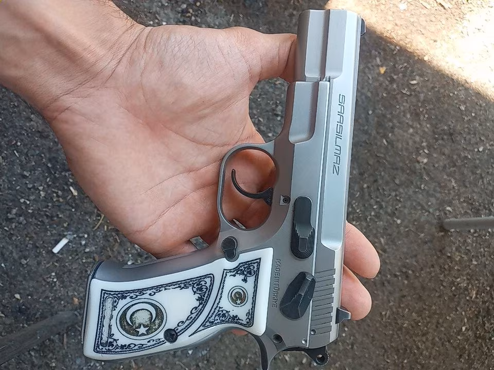 Sarsılmaz kılıç 2000 light