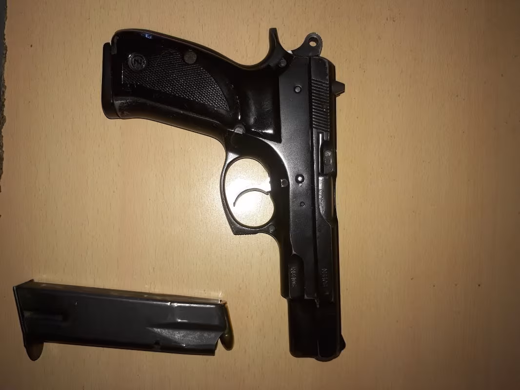 Emekli polisten cz 75b 15+1