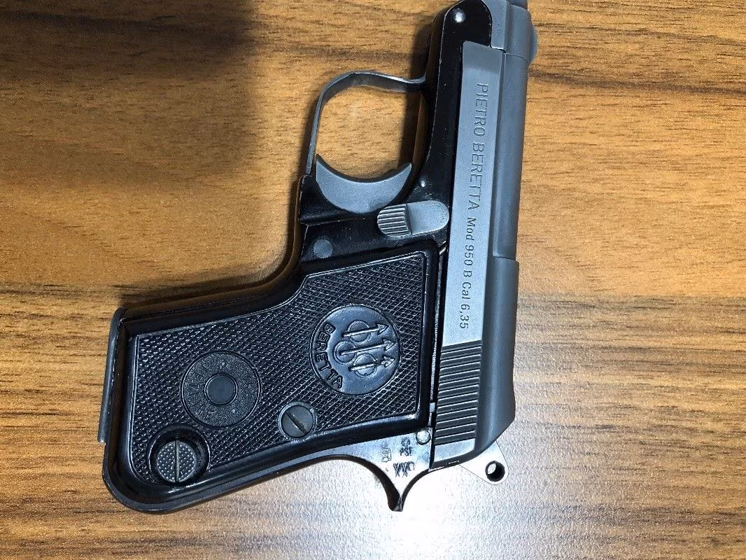 6.35 BERETTA ÇOK TEMİZ