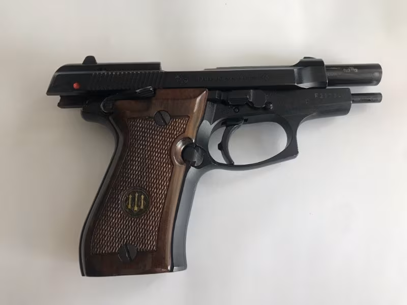 çok temiz Beretta F81 12+1 7,65