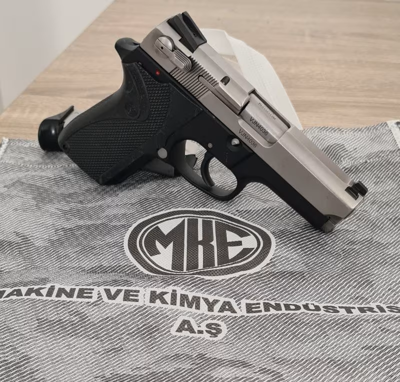 Kamu Personelinden Smith Wesson 6906