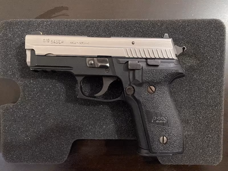 Sıfırdan Farksız Kutusunda P229 Alman