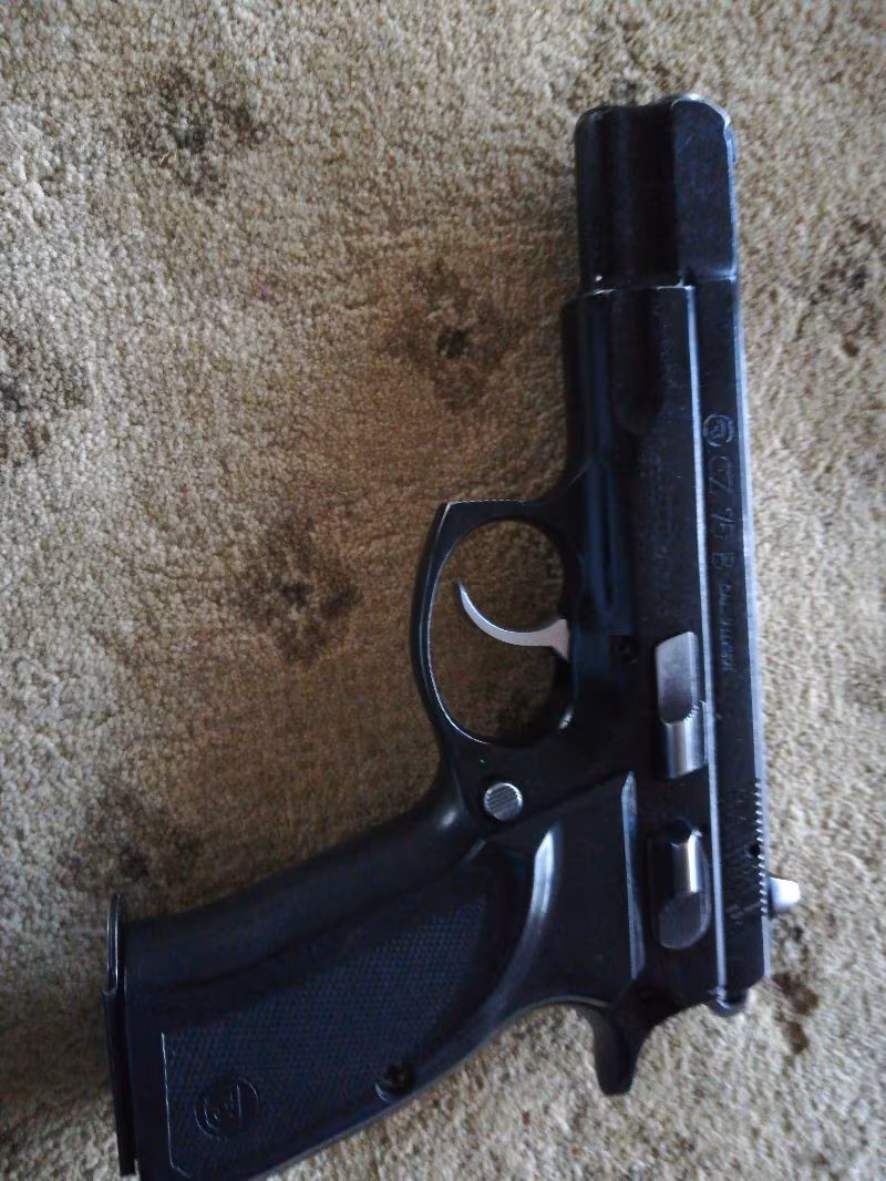 Cz 75 b