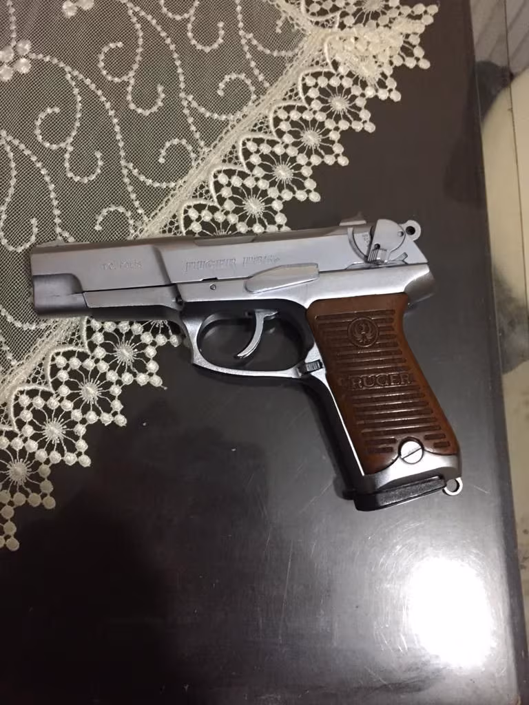 RUGER P85 15+1  ÜRETİM YERİ AMERİKA