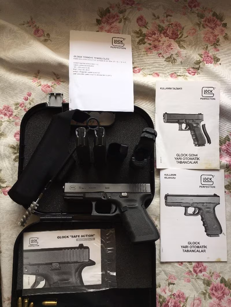 GLOCK 19 GEN 4 SIFIRDAN FARKSIZ TERTEMİZ HATASIZ