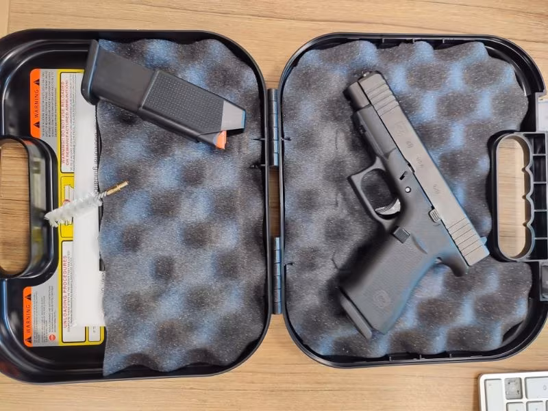 MKE kurumundan alınma kamu görevlisinden satılık glock 48 SİLAH SIFIRDIR