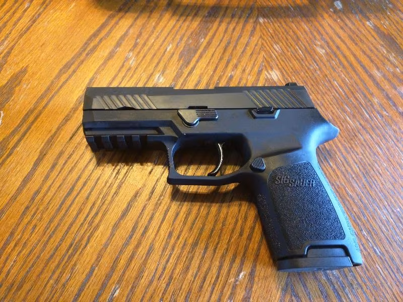 Sig Sauer P320 Compact 9mm