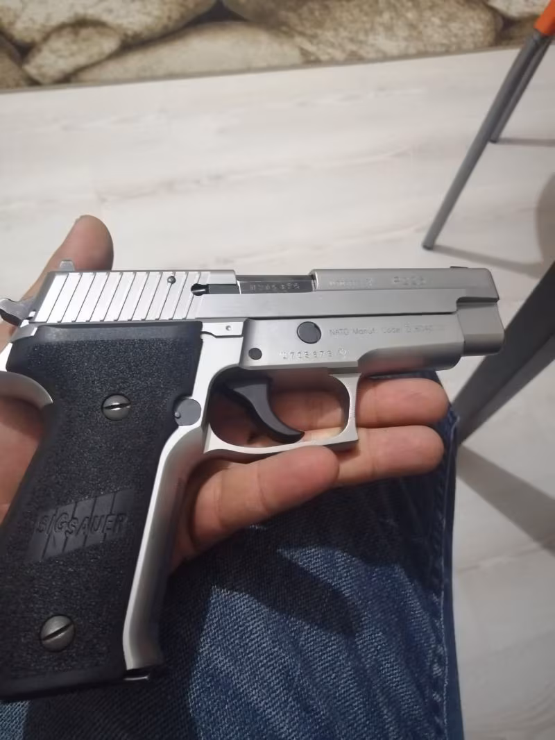 Efsane Geri döndü Sig SauerP226 SL