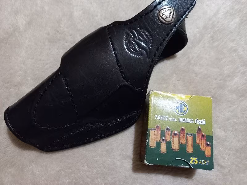 Emekli Astsubaydan satılık silah