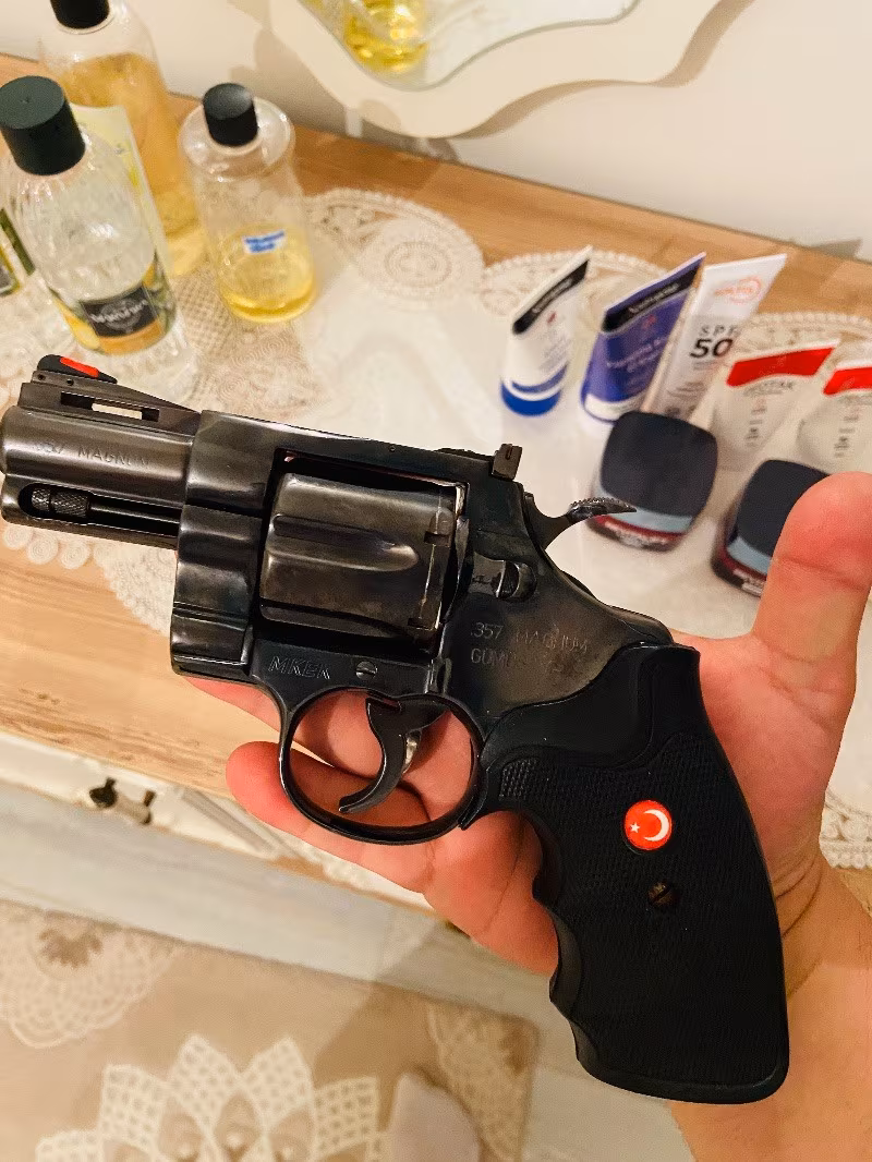 MAGNUM 357 GÜMÜŞAY