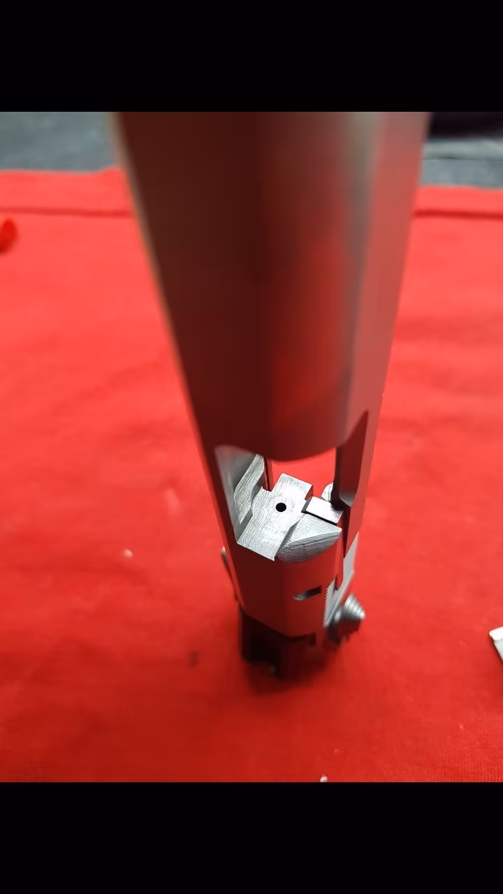 smith wesson 5906 ilk elden beyaz tetik beyaz horoz bile e