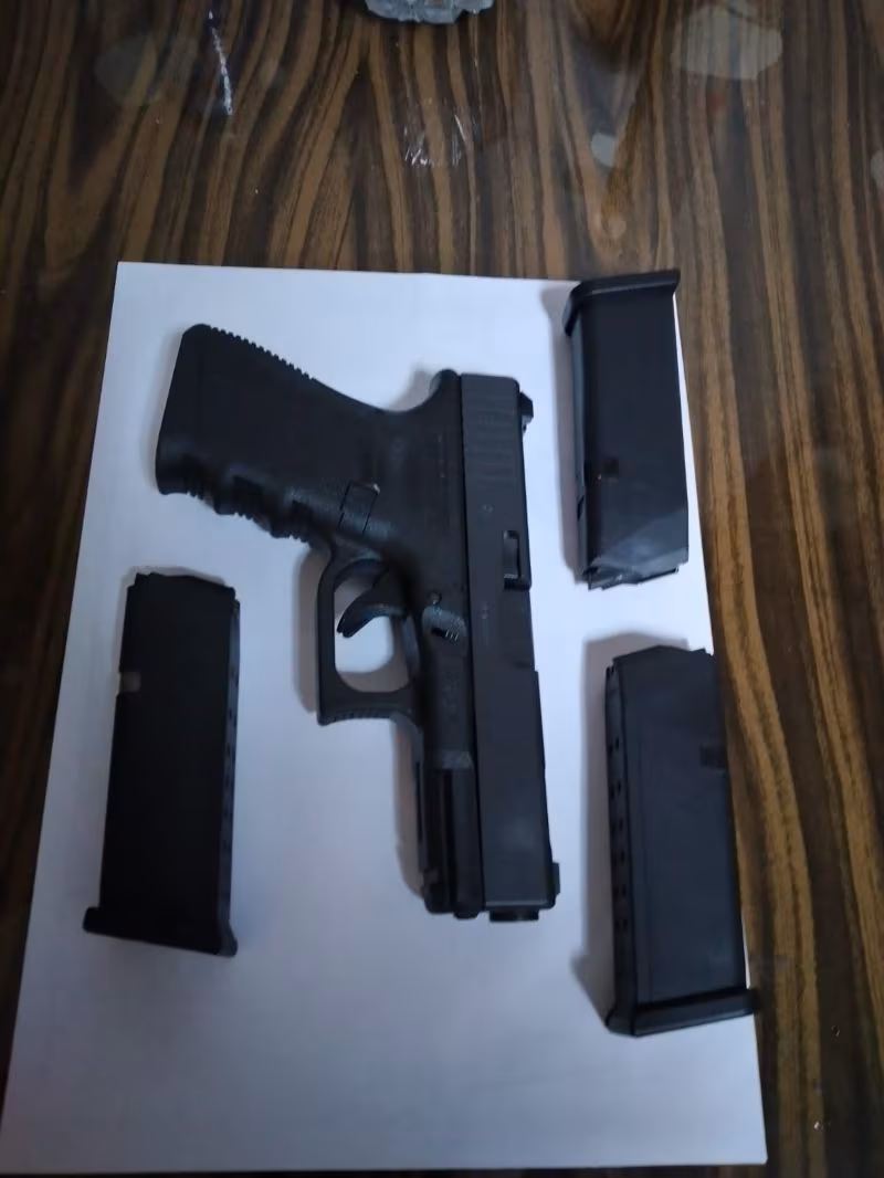 RUHSAT SAHİBİNDEN TEMİZ SATILIK GLOCK 19 C