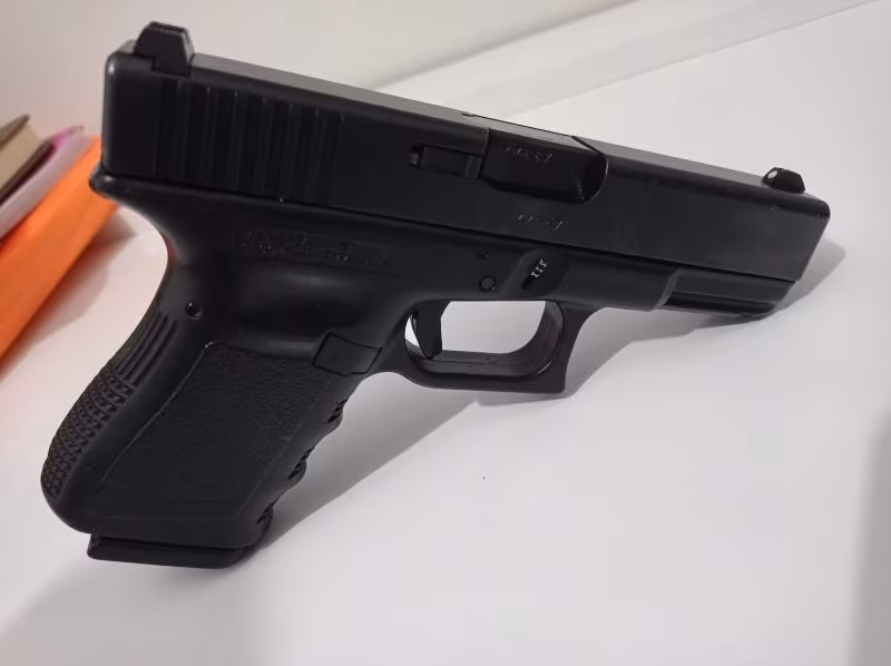 Çok temiz GLOCK 19 GEN 4