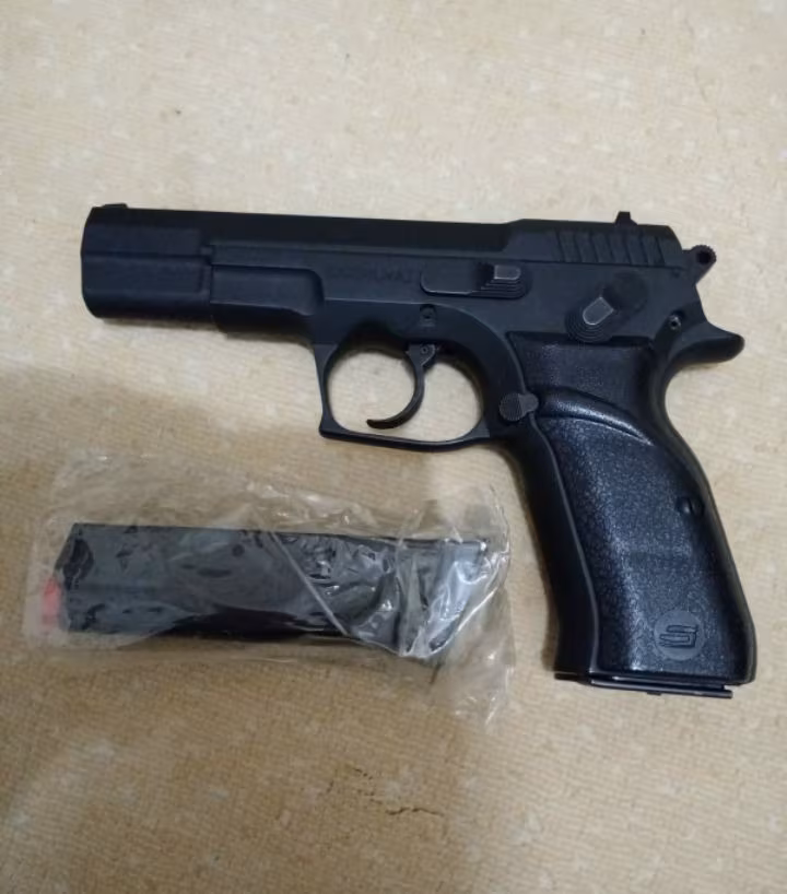 SARSILMAZ  KILINÇ MEGA 2000 SİYAH