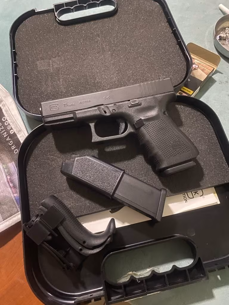 Sahibinden Temiz Glock 19 Gen4 9x19 mm tabanca