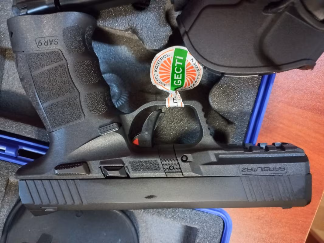 Memurdan Sar 9 mete rd siyah