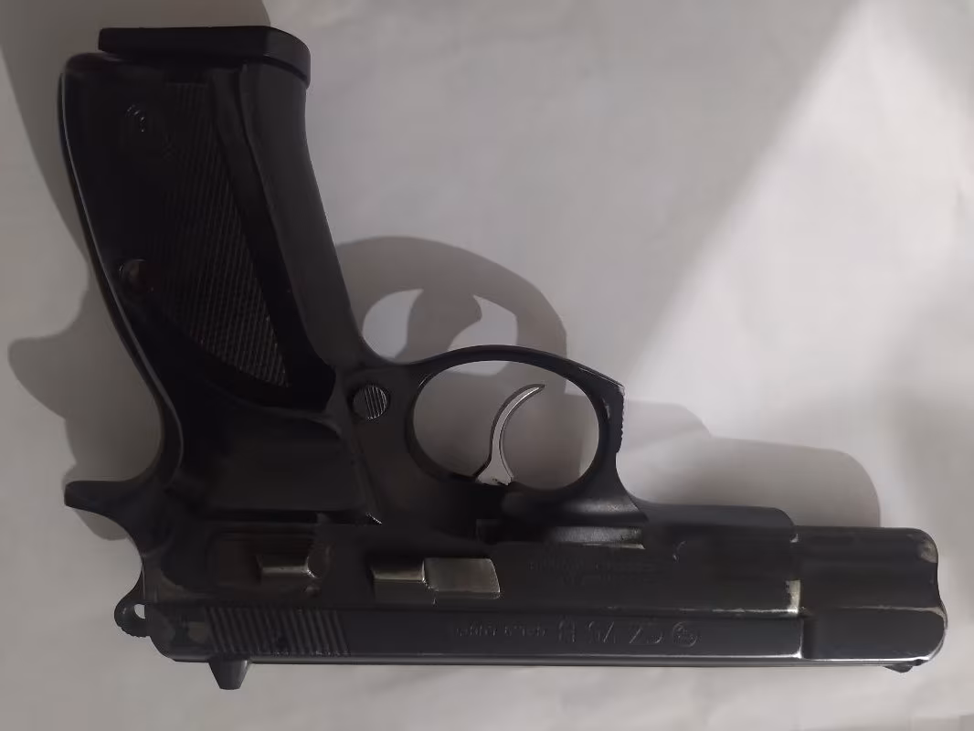 Satılık 94 model CZ 75 marka tabanca