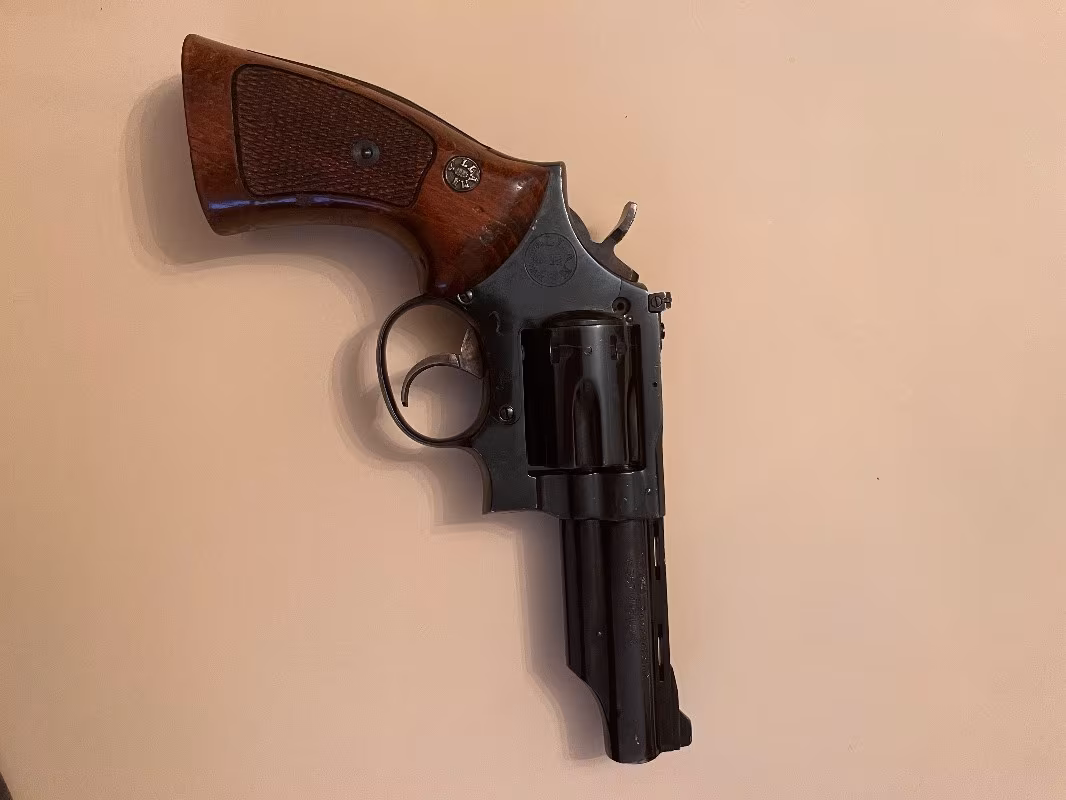 Temiz ve bakımlı Llama 357 Magnum