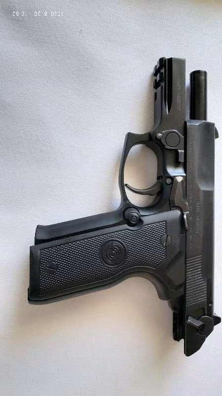 SATILIK  STOEGER COUGAR 8000 F T