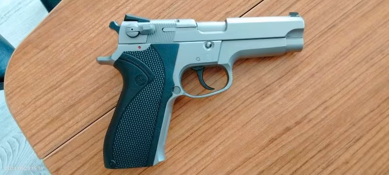 SMITH & WESSON 5906 MOD 5906 3 ŞARJÖRLÜ SİLAH