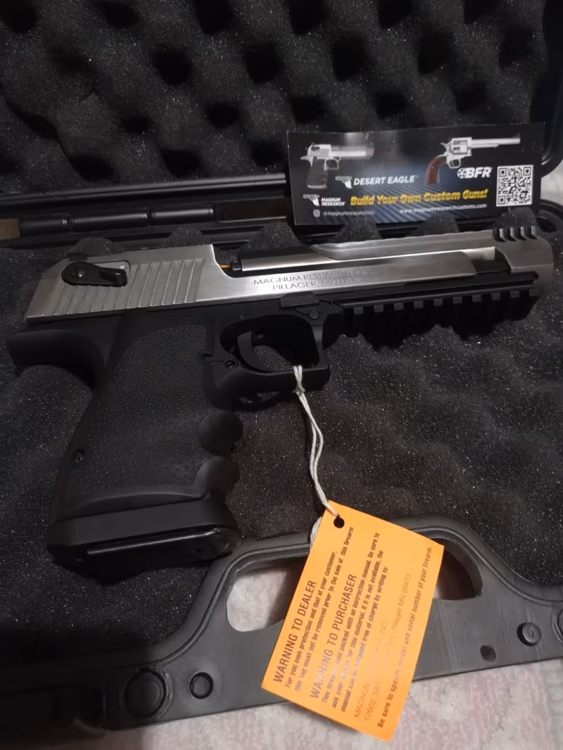 Magnum Recearch Desert Eagle 44 mag.