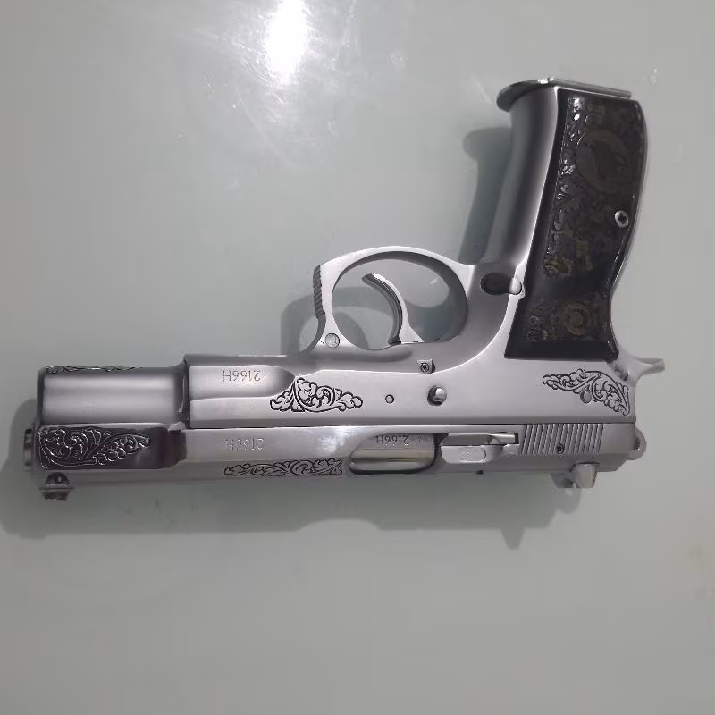 ÖĞRETMENDEN TEMİZ CZ 75 B