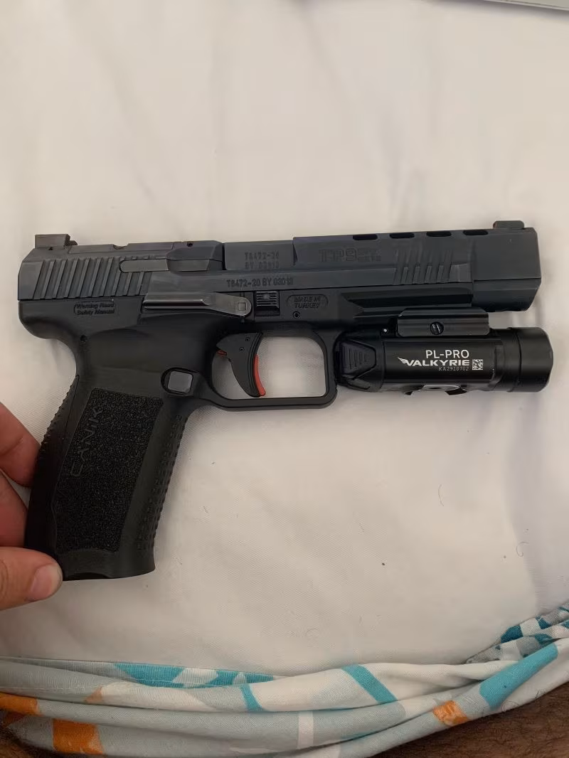 Silah koleksiyoncusundan temiz tabanca